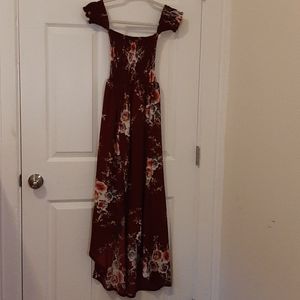 Svaliy floral off the shoulder split chiffon maxi.